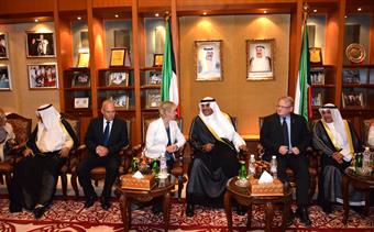 Kuwait- FM, Def. Min. holds dinner banquet for Swedish counterparts